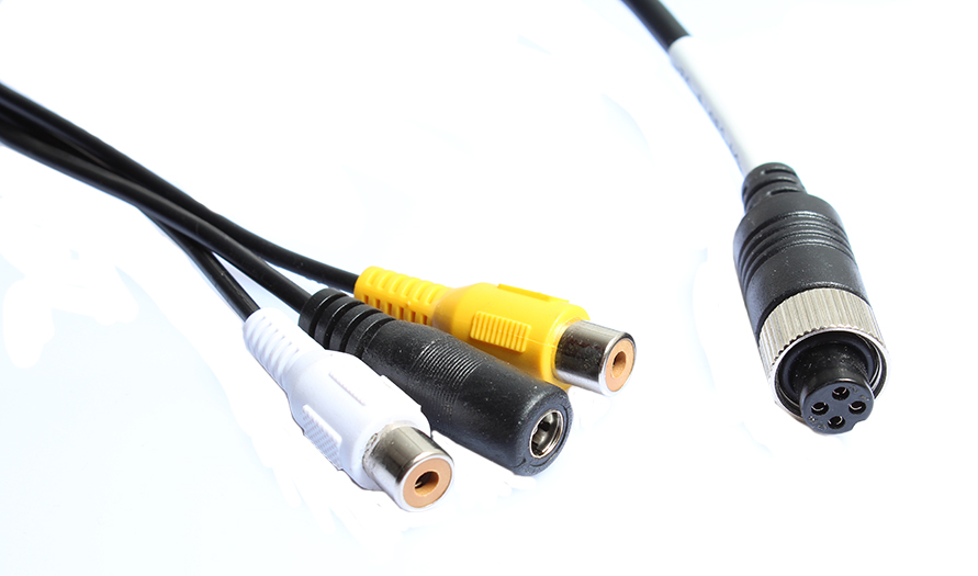 соединительный кабель к реверсивным комплектам от тюльпана до 4pin